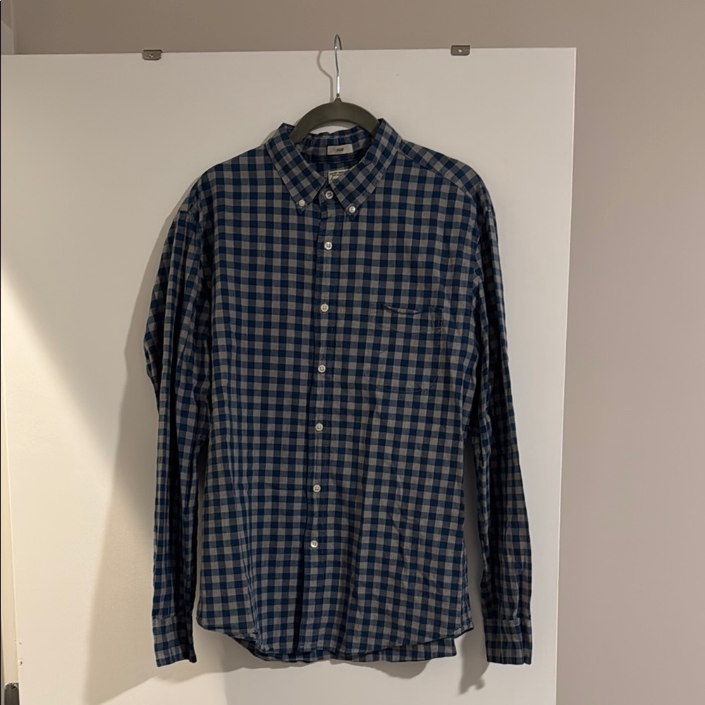 Men's Navy and Gray Checked Button-Down Shirt